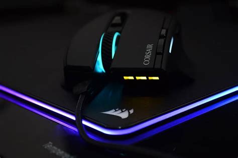 Corsair MM800 RGB Polaris Gaming Mouse Pad Review | eTeknix