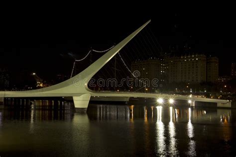 Bridge in Puerto Madero editorial photography. Image of district - 31368802