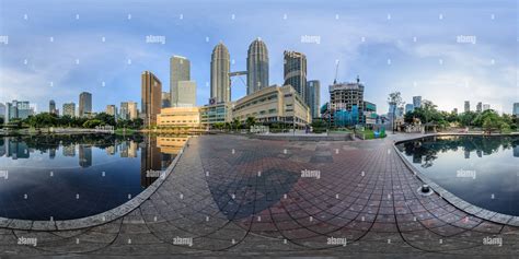 360 °-Ansicht auf Suria KLCC Park Mall, Kuala Lumpur, Malaysia - Alamy