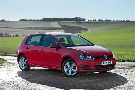 Volkswagen Golf hatchback review - Car Keys