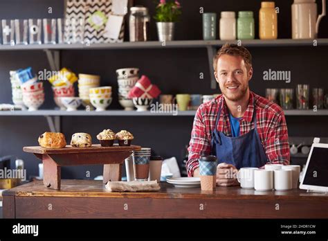 coffee shop, barista, coffee shops, baristas Stock Photo - Alamy