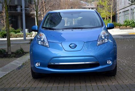 Nissan Leaf Photos and Specs. Photo: Nissan Leaf usa and 26 perfect ...