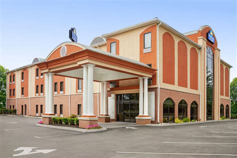 Days Inn & Suites by Wyndham Murfreesboro | Murfreesboro, TN Hotels