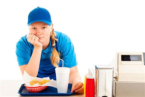 How to Motivate Fast Food Employees - fastfoodinusa.com