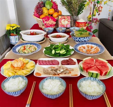 Typical Vietnamese New Year dishes | Dishes, Table decorations, Decor