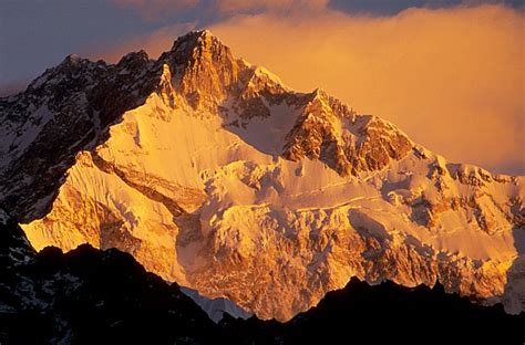 Kanchenjunga mini circuit trek is one of finest trek in Nepal trekking area.