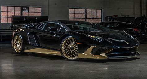 Black And Gold Lamborghini Aventador S Is One Of The Last | Carscoops