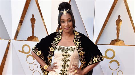 Tiffany Haddish Wore a Traditional Eritrean Look to the Oscars - Coveteur