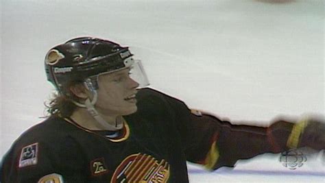 Pavel Bure: 100 Greatest NHL Players | NHL.com | Nhl players, Hockey players, Nhl