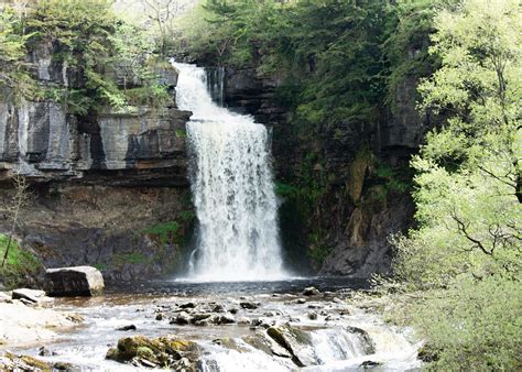 Chasing waterfalls on the Ingleton Trail – Luzanne Fletcher