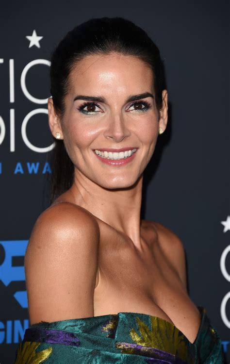 Angie Harmon – 2015 Critics Choice Television Awards in Beverly Hills ...