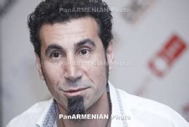 Serj Tankian reacts to armed police station seizure in Armenia’s capital - PanARMENIAN.Net
