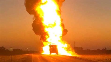 QLD traffic: fuel tanker explodes west of Barcaldine | The Courier Mail