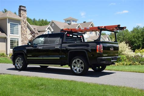 Magnum Truck Racks® 667114-M - Standard Detachable Rear Cargo Rack