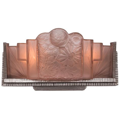 Art Deco Wall Sconce For Sale at 1stDibs