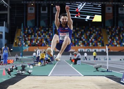 Who holds the long jump world record? | The US Sun