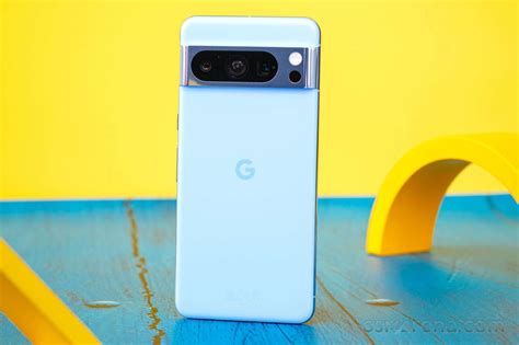 Google Pixel 8 Pro unboxing - GSMArena.com news