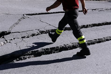 Earthquake Destroys Buildings in Norcia, Italy Photos - ABC News