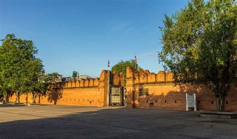 Chiang Mai Old City Wall Gates - akyra Manor Chiang Mai Hotel