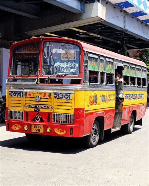 Mini Bus Images In India