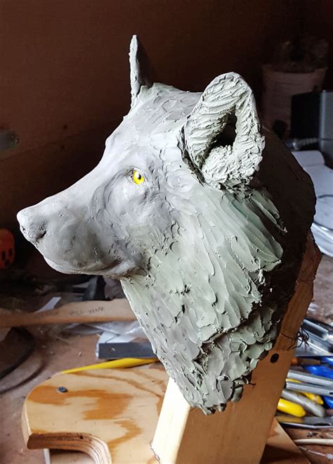 How to create a Gray Wolf sculpture - Wildlife Sculpting