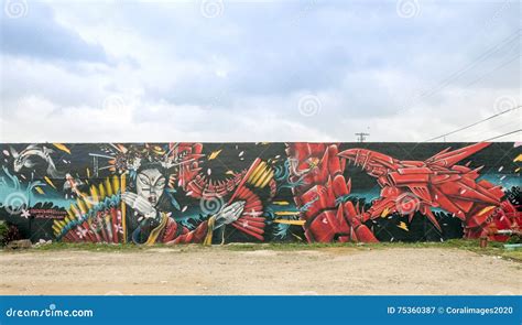 Street Art and Murals in Midtown Miami Editorial Photography - Image of ...