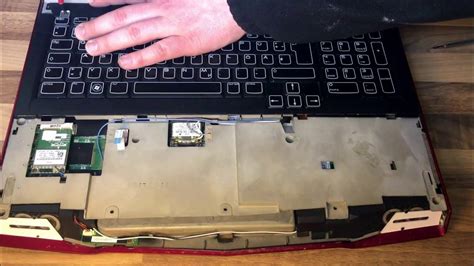 How to replace Keyboard Alienware M17 X Disassembly Change Keyboard ...