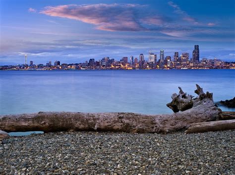 Alki Beach, West Seattle | Seattle photos, Alki beach seattle, Downtown seattle