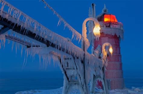 80+ Michigan Lighthouse Catwalk Winter Stock Photos, Pictures & Royalty ...