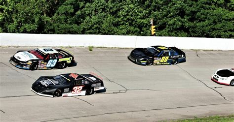 Winchester Speedway Set Up Show for Tight Points Battle with CRA Late…