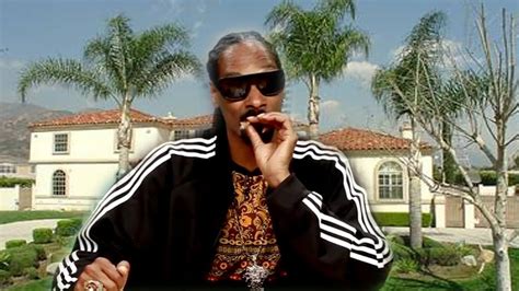 Snoop Dogg's House in Claremont $2 million - YouTube