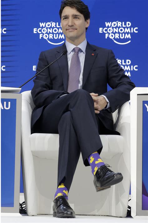 How Justin Trudeau’s Wild Sock Style Affects Brand Sales – Footwear News