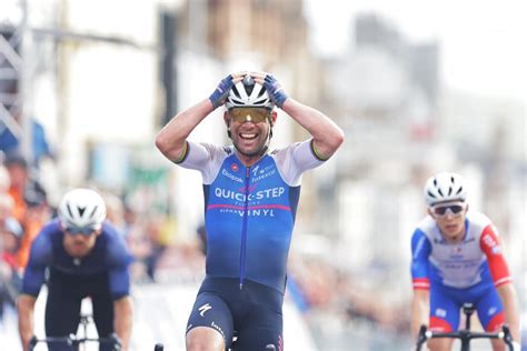 Mark Cavendish and Alice Towers crowned British road race champions | road.cc