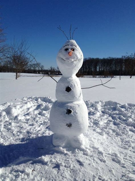 Olaf bauen für Spaß im Winter | Winterspaß, Schneemann, Schneemann bauen