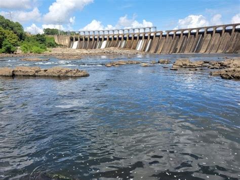 Coosa River Fishing: Jordan Lake Dam - Chasing Cool Water Bass