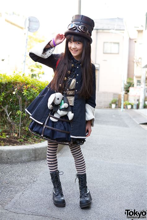 Harajuku Fashion Walk Street Snaps (55) – Tokyo Fashion News