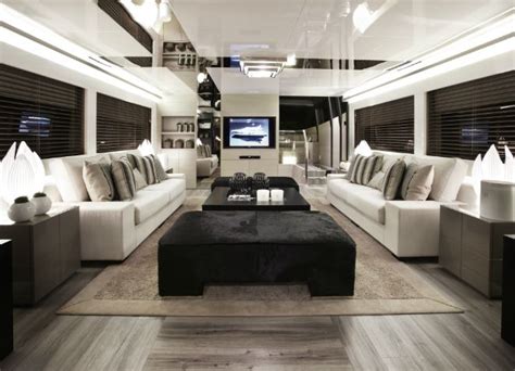 Pearl 75, a modern yacht’s design | Yacht interior design, Luxury yacht ...