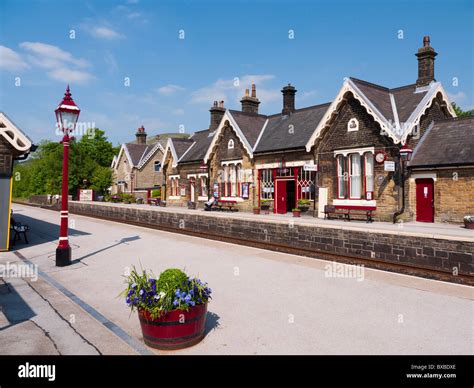 Settle railway station on the Settle to Carlisle railway line.Yorkshire Dales Stock Photo - Alamy