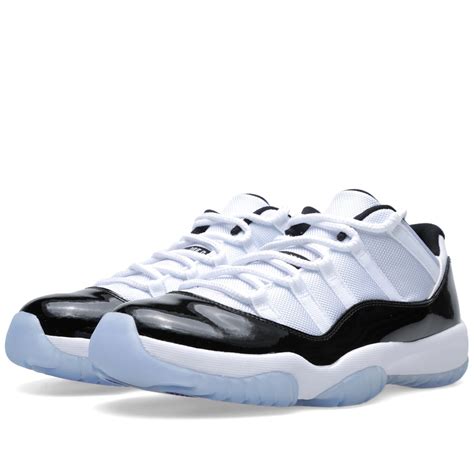 Air Jordan 11 Concord Low | SOLETOPIA