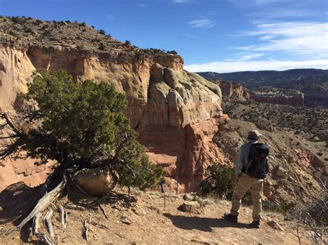 Ghost Ranch-Chimney Rock Hike - 03/16/2017 - Hiking in New MexicoHiking in New Mexico