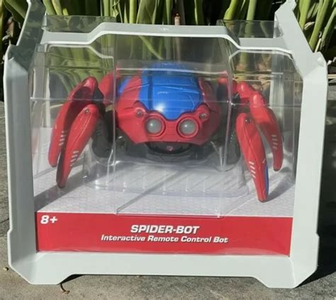 DISNEYLAND MARVEL AVENGERS CAMPUS Exclusive Spider-Bot Mini Bot £36.84 - PicClick UK