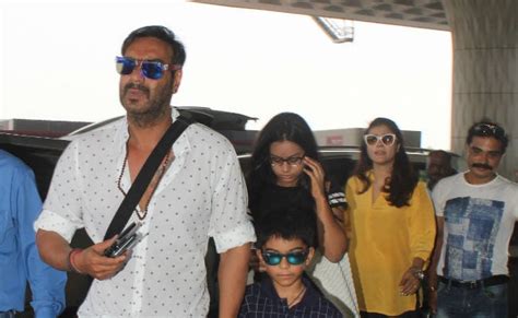 Kajol Devgan And Ajay Devgan Family