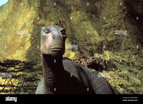 Dinosaur aladar 2000 aladar hi-res stock photography and images - Alamy