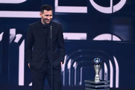 Lionel Messi Wins The FIFA Best Player Award - Asiana Times