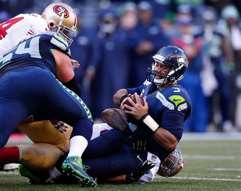 NFL players react to roughing the passer call in Seattle Seahawks, San ...