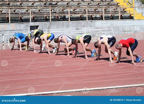 Boys On The Start Of The 100 Meters Race Editorial Image - Image of body, health: 24540810