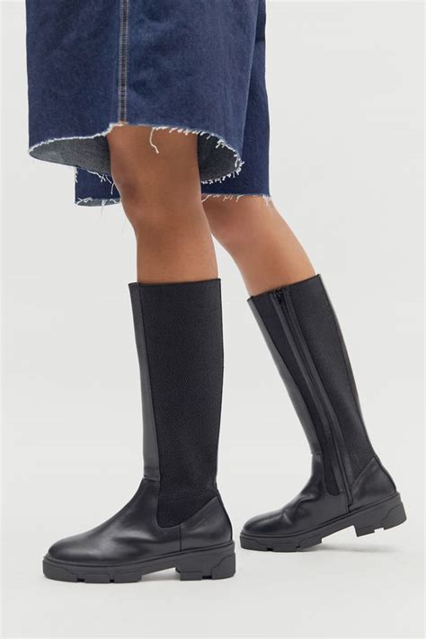 24 '90s-Inspired Boots from the Decade's Biggest Boot Trends | Who What ...