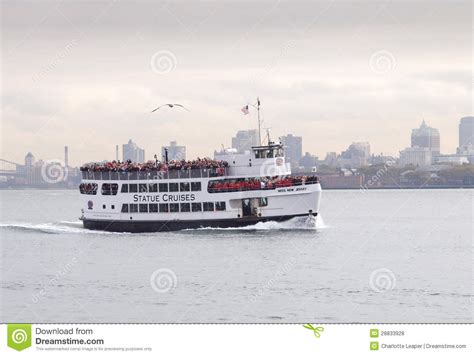 Statue Cruises Ferry, New York Harbour Editorial Stock Photo - Image of american, harbour: 28833928