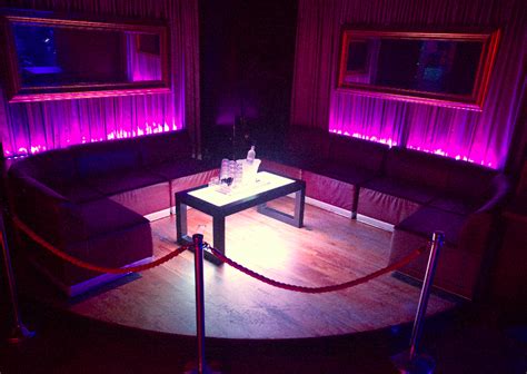 VIP Bottle Service — LIVE NIGHTCLUB