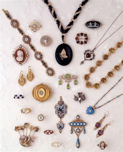 17 Best images about Victorian Era Jewelry on Pinterest | Assemblages ...